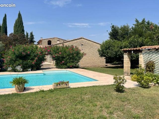 Propriété 6 pièces 160 m²