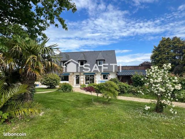 Propriété 6 pièces 160 m²