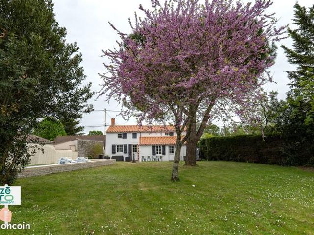 Propriété 6 pièces 160 m²