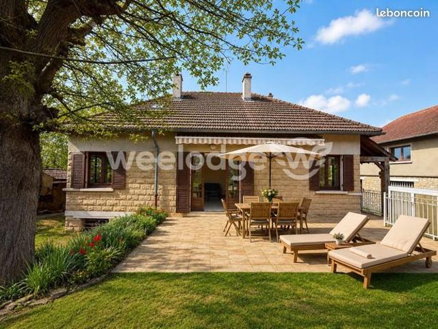 Propriété 6 pièces 160 m²