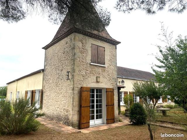 Propriété 6 pièces 161 m²