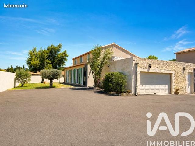Propriété 6 pièces 161 m²
