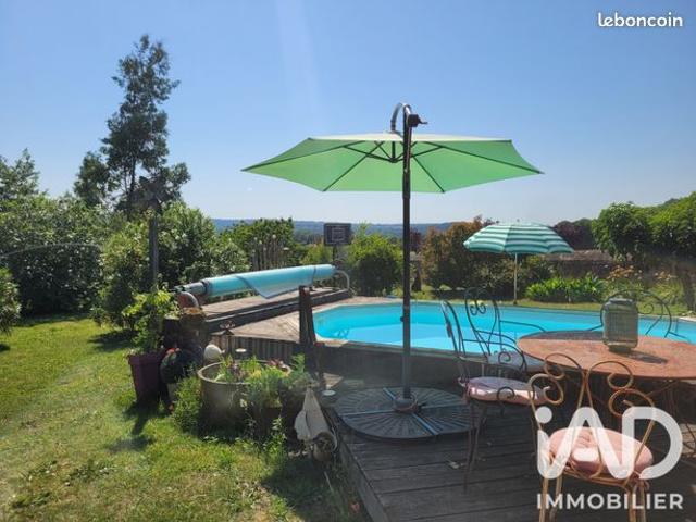 Propriété 6 pièces 161 m²