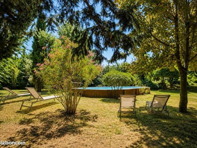 Propriété 6 pièces 162 m²