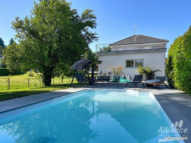 Propriété 6 pièces 162 m²