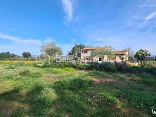 Propriété 6 pièces 162 m²
