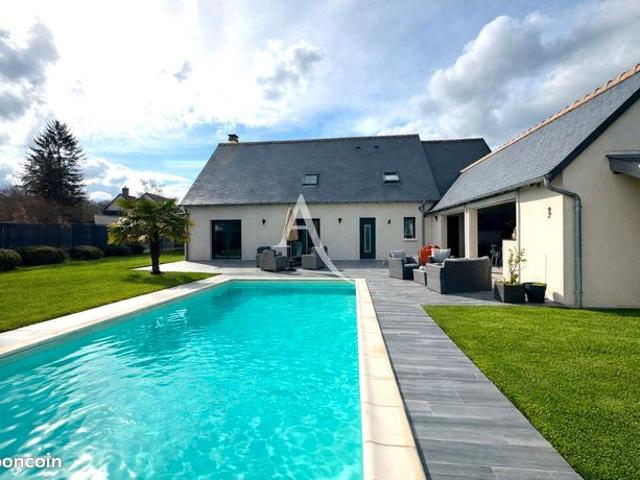 Propriété 6 pièces 162 m²