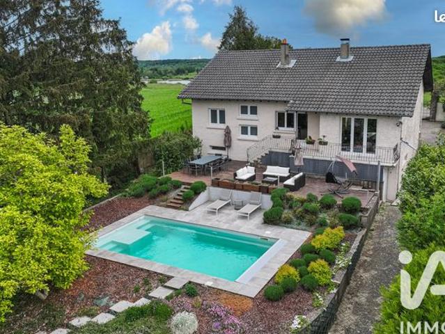 Propriété 6 pièces 162 m²
