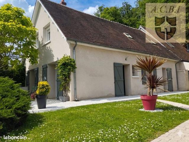 Propriété 6 pièces 163 m²