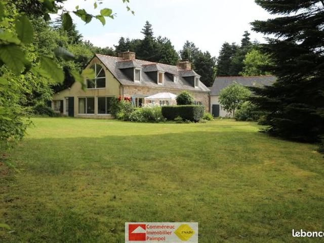 Propriété 6 pièces 163 m²