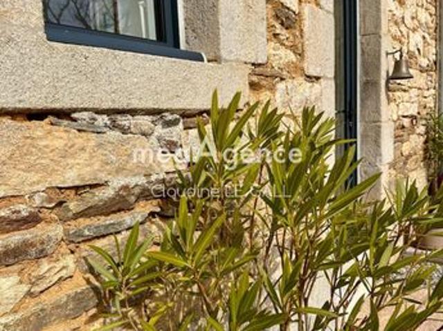 Propriété 6 pièces 163 m²