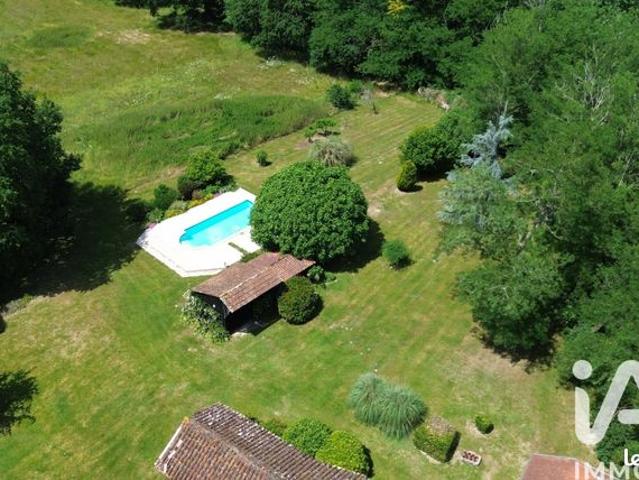 Propriété 6 pièces 163 m²
