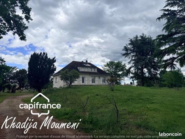 Propriété 6 pièces 175 m²