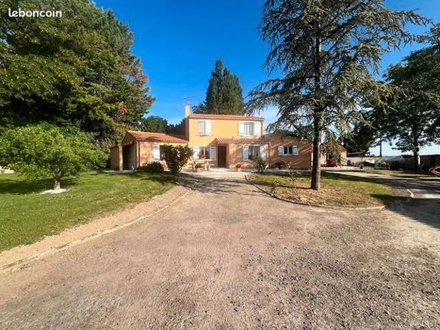 Propriété 6 pièces 175 m²