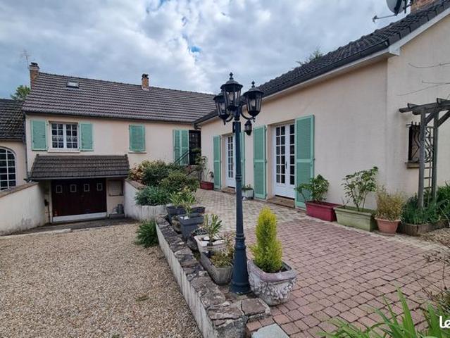 Propriété 6 pièces 175 m²