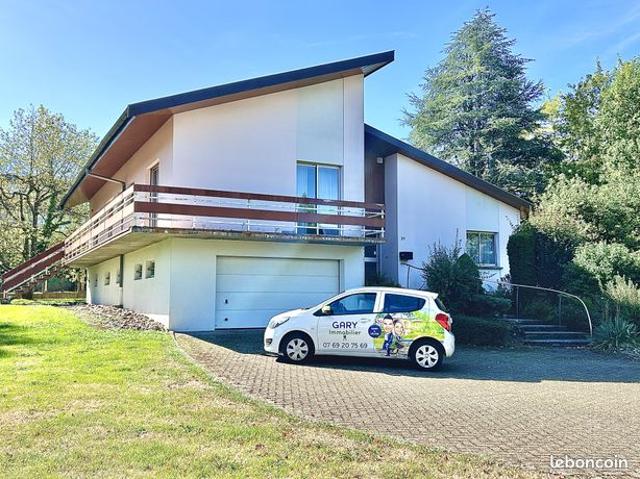 Propriété 6 pièces 175 m²