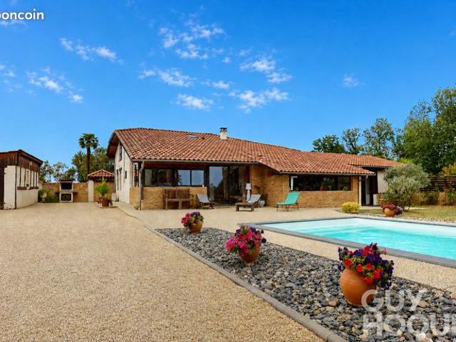 Propriété 6 pièces 175 m²