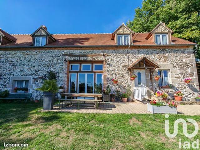 Propriété 6 pièces 176 m²