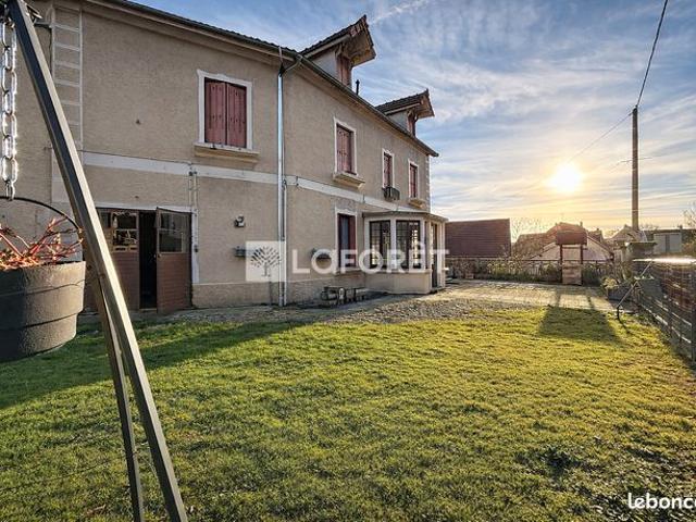 Propriété 6 pièces 176 m²