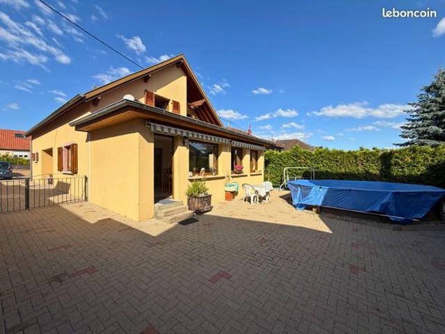 Propriété 6 pièces 176 m²
