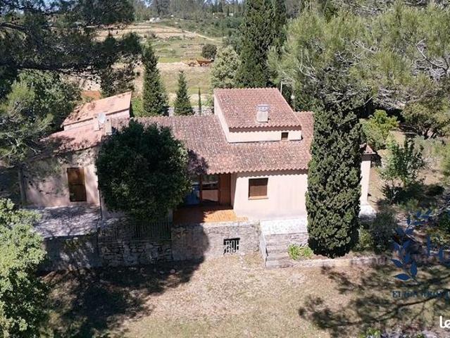 Propriété 6 pièces 176 m²