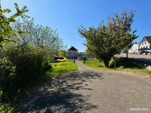 Propriété 6 pièces 176 m²