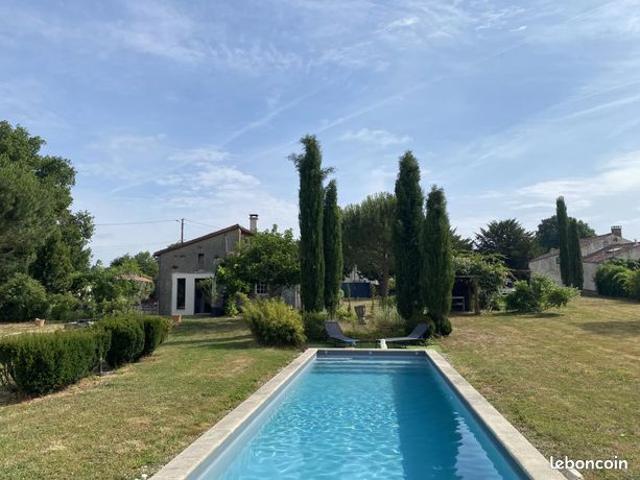 Propriété 6 pièces 176 m²