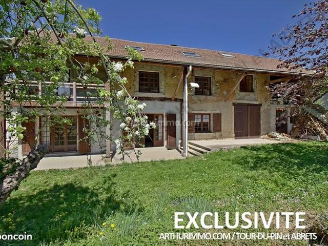 Propriété 6 pièces 177 m²