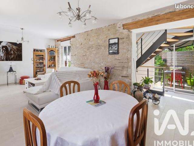 Propriété 6 pièces 177 m²