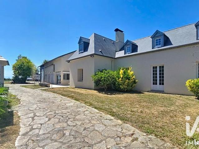 Propriété 6 pièces 178 m²