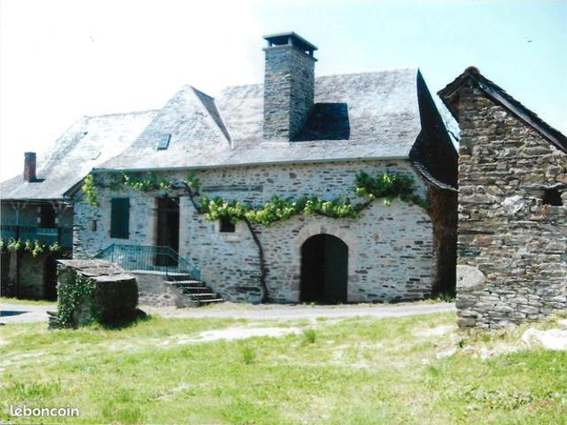 Propriété 6 pièces 179 m²