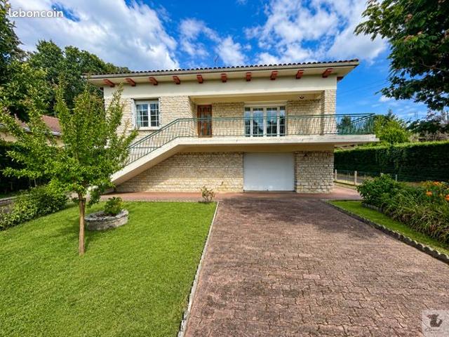 Propriété 6 pièces 170 m²