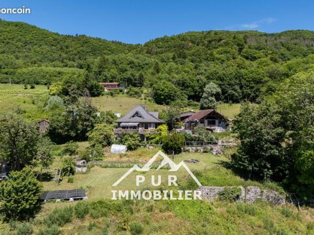 Propriété 6 pièces 170 m²