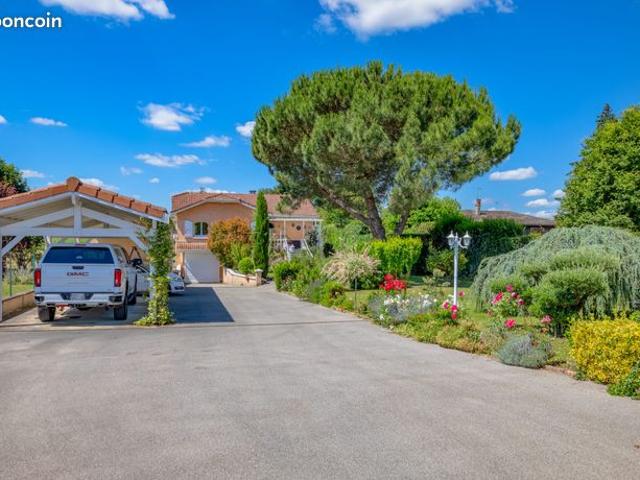 Propriété 6 pièces 170 m²
