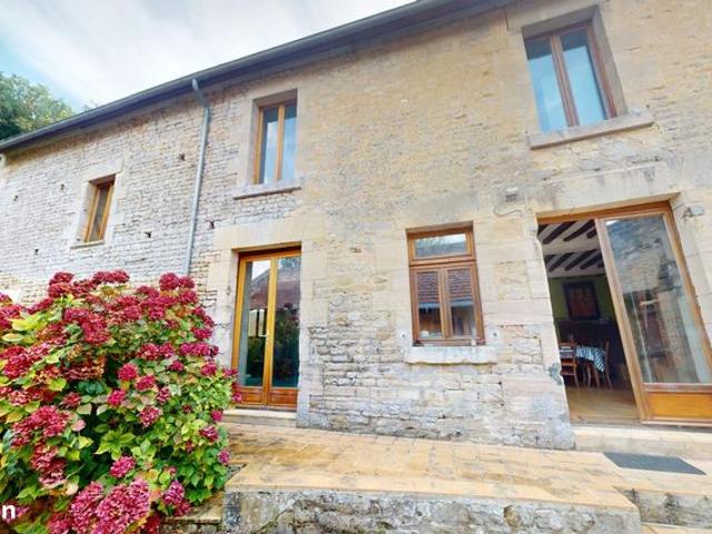 Propriété 6 pièces 170 m²