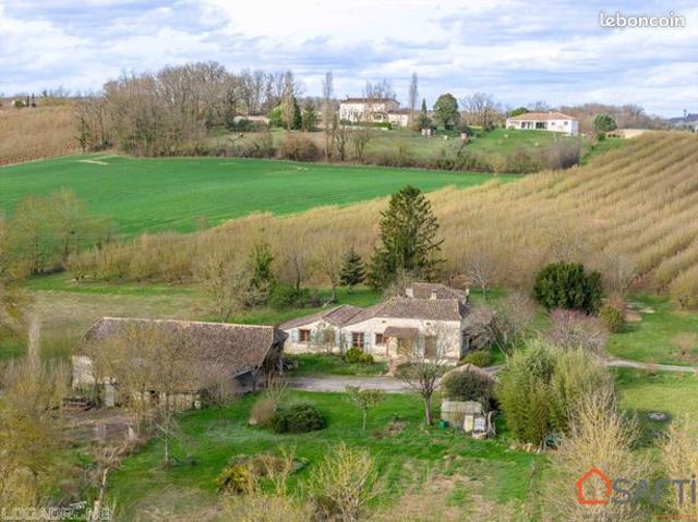 Propriété 6 pièces 170 m²