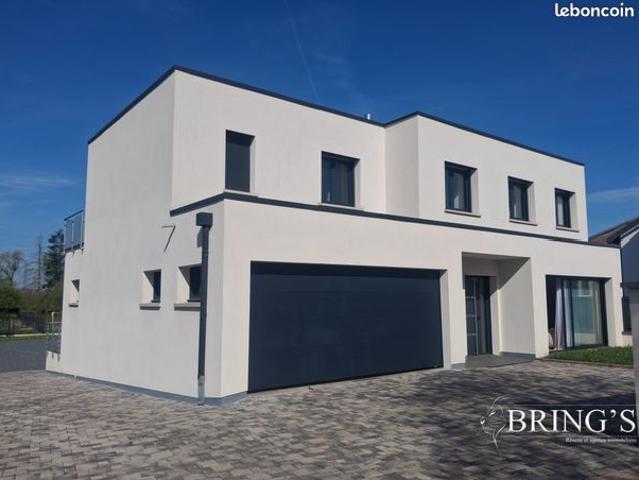 Propriété 6 pièces 170 m²