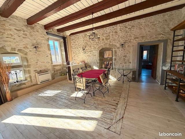 Propriété 6 pièces 170 m²
