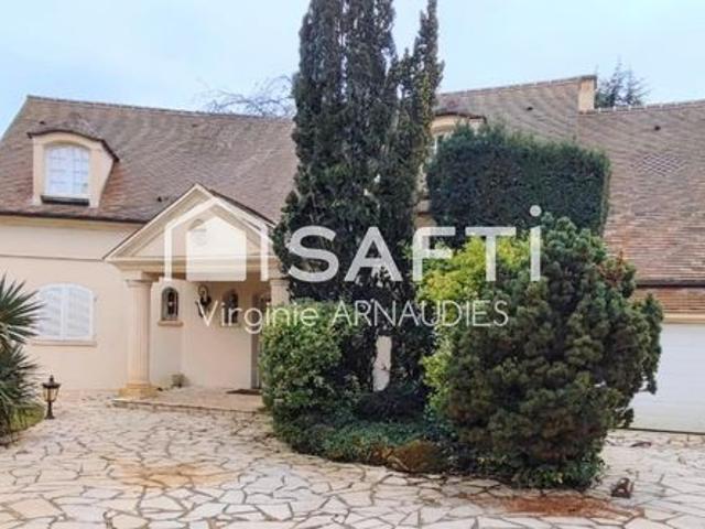 Propriété 6 pièces 170 m²