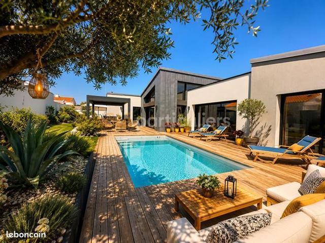Propriété 6 pièces 170 m²