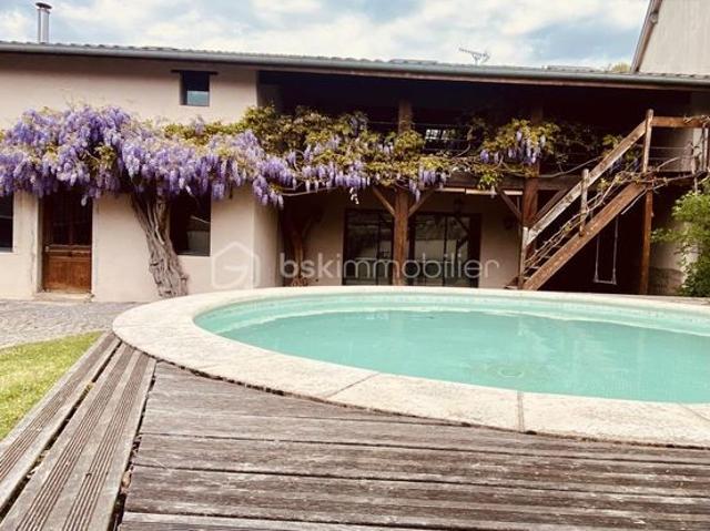 Propriété 6 pièces 170 m²