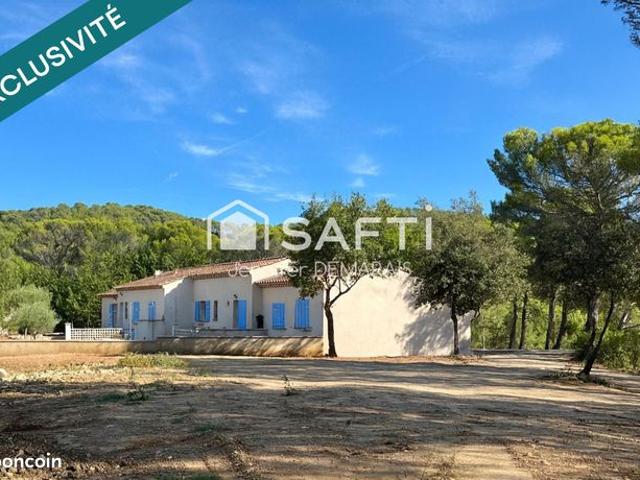 Propriété 6 pièces 170 m²
