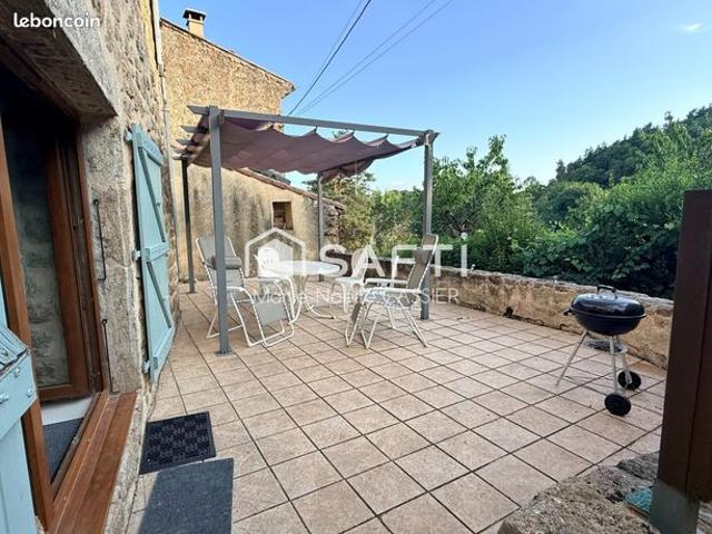 Propriété 7 pièces 170 m²