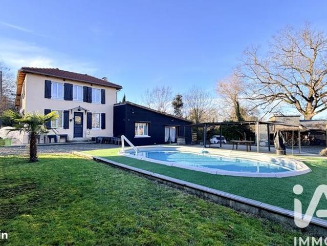 Propriété 6 pièces 171 m²