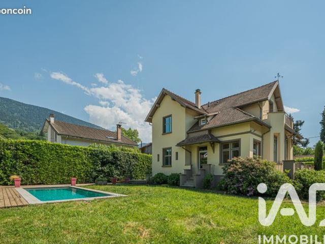 Propriété 6 pièces 172 m²