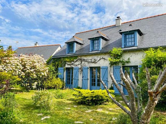 Propriété 6 pièces 173 m²