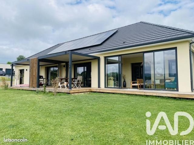 Propriété 6 pièces 173 m²