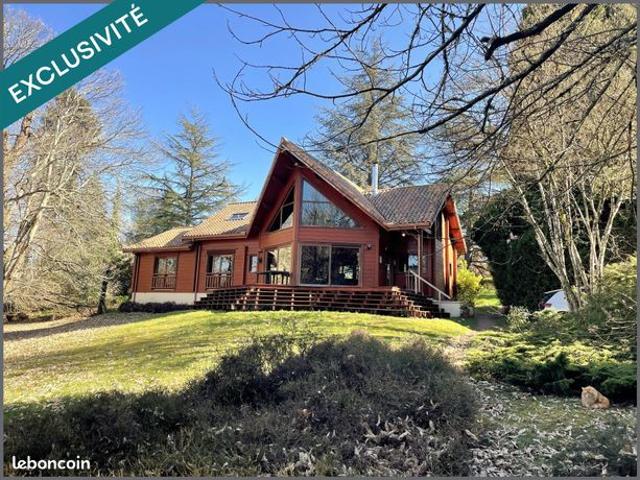Propriété 6 pièces 184 m²