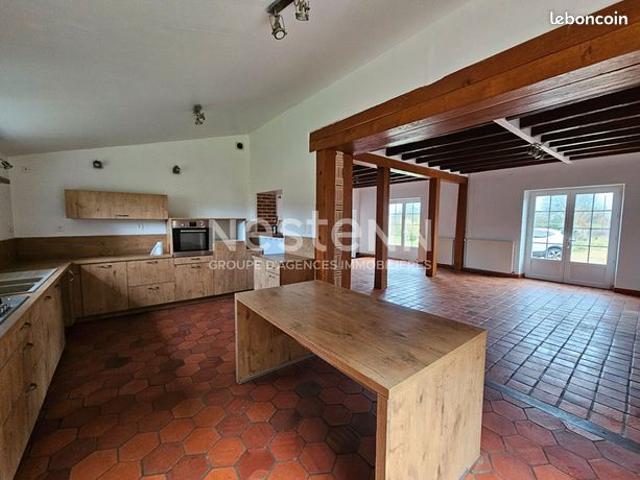 Propriété 6 pièces 184 m²