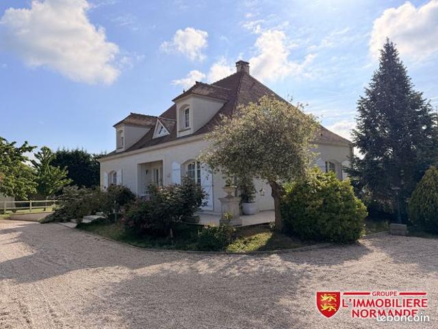 Propriété 6 pièces 184 m²
